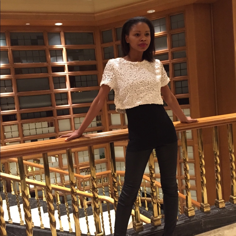 Sequins Crop Top